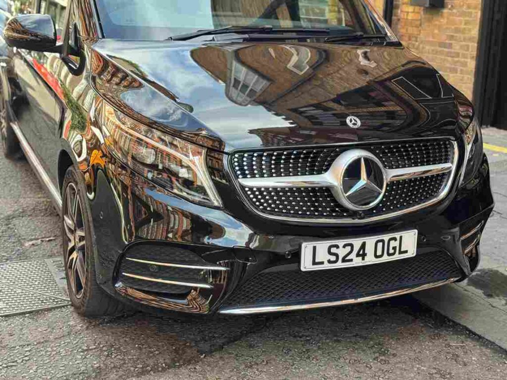 Mercedes V-Class Chauffer